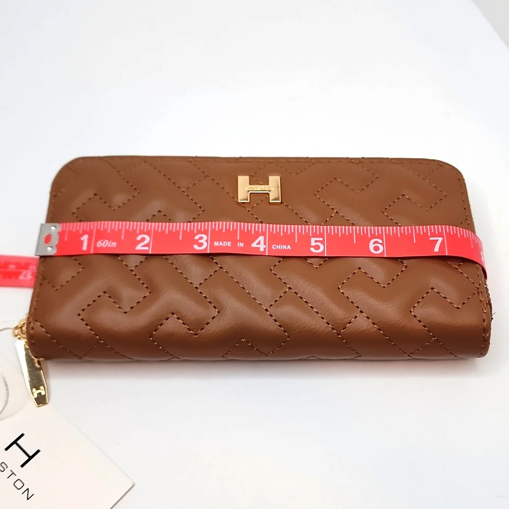 HALSTON WOMEN'S WALLET, CAMEL COLOR WITH ZIPPER